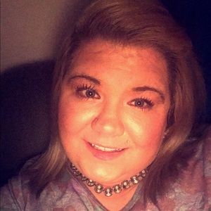 Meet your Posher, Carolyn